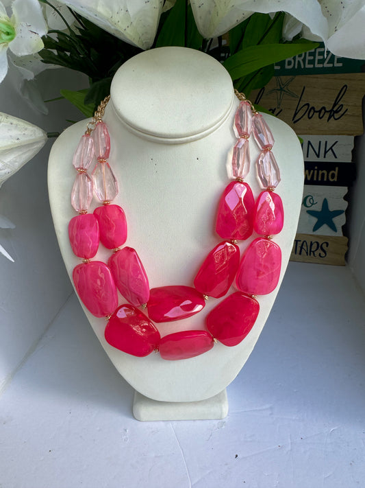 PINK MONTY NECKLACE