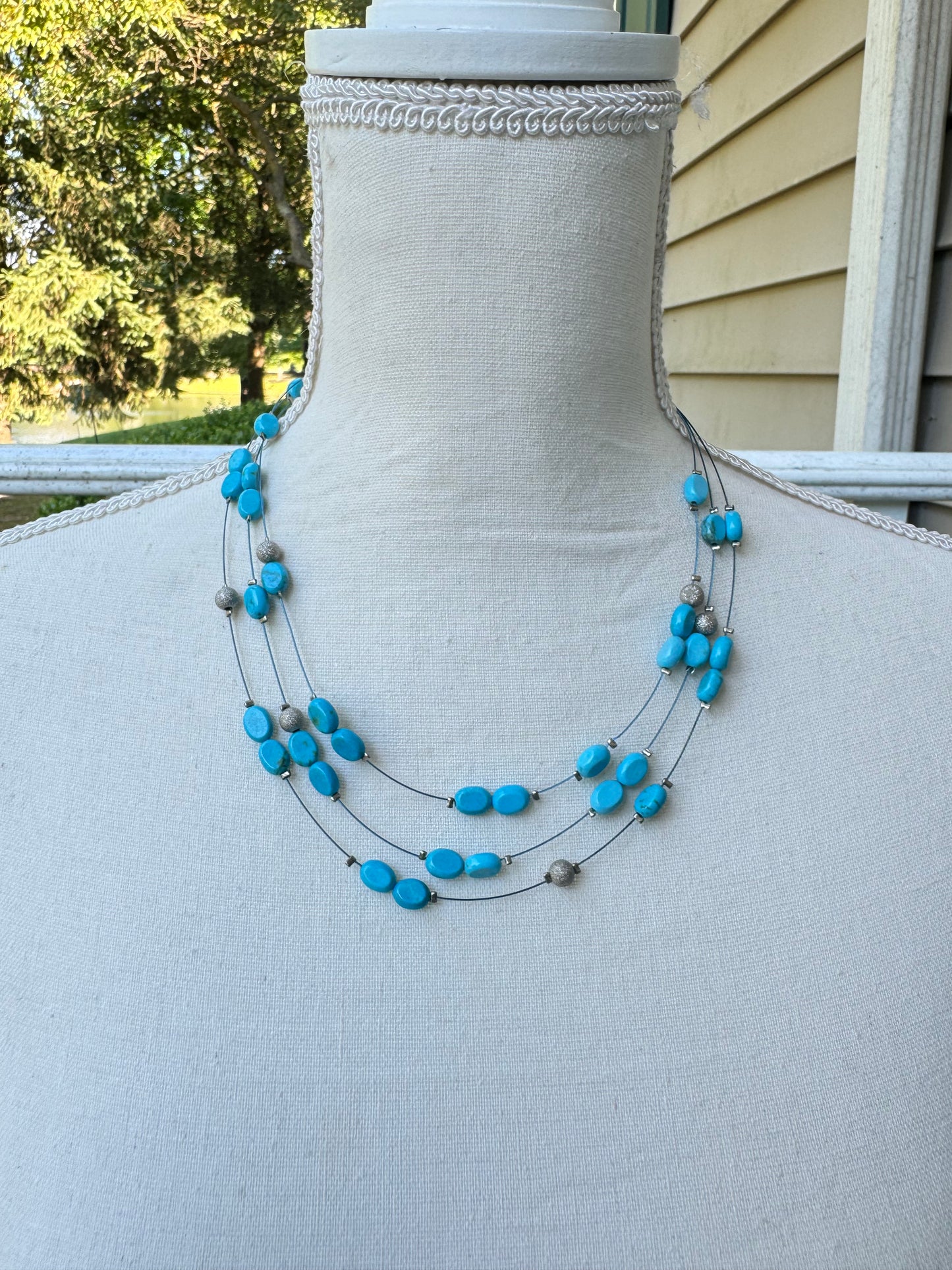 MALIGA  NECKLACE