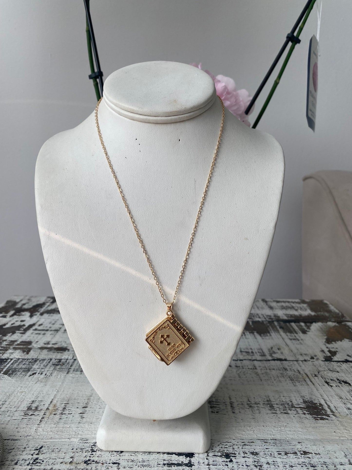 DENKAYS THE LOARDS PRAYER BIBLE NECKLACE