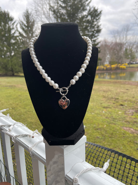 DENKAYS PEARL HEART NECKLACE