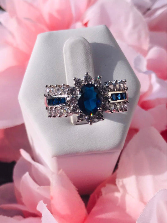 ELIFA BRIDAL BLUE SAPPHIRE RING