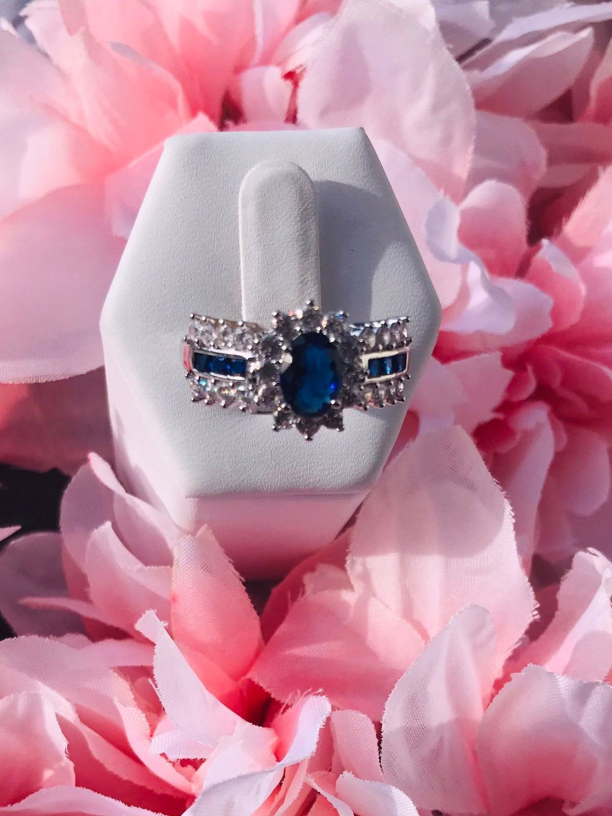 ELIFA BRIDAL BLUE SAPPHIRE RING