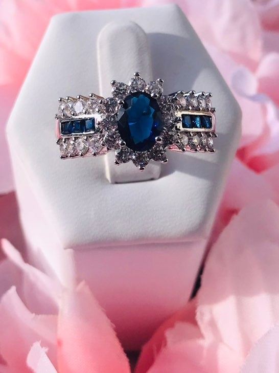 ELIFA BRIDAL BLUE SAPPHIRE RING