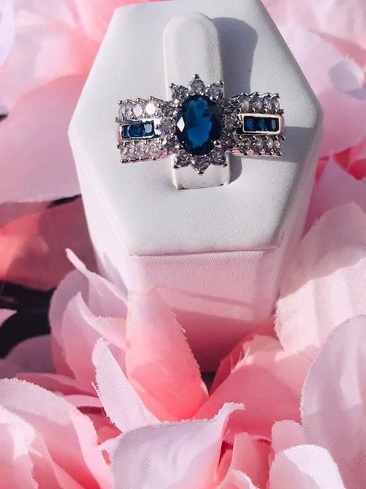 ELIFA BRIDAL BLUE SAPPHIRE RING